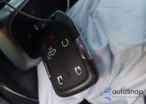 2019 Chevrolet Silverado 1500 Lt from USA, damaged, VIN 3GCPWCED3KG167297